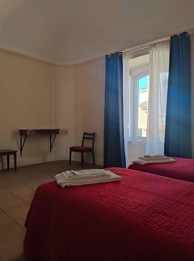 Residencia D'Atalaia Hotell Fronteira Exteriör bild
